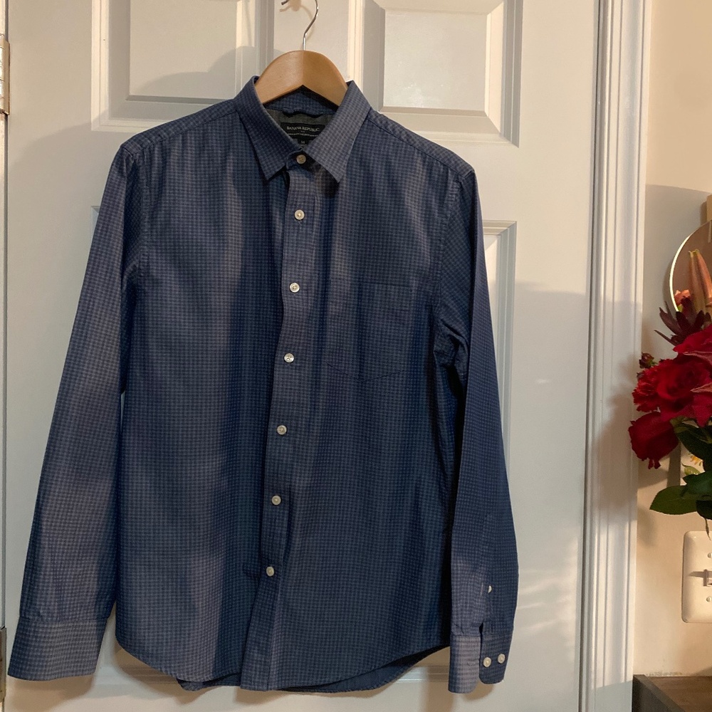 Banana Republic slim fit shirt
